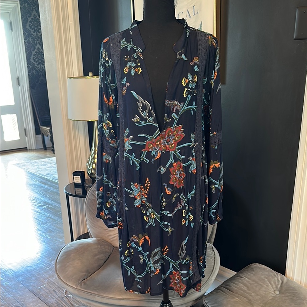 Blue Plunge Neck Bishop Sleeve Cocktail Dress